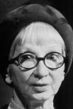 Rosamund Greenwood headshot