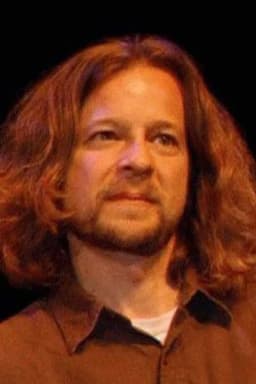 Karl Wiedergott headshot