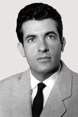 Germán Cobos headshot