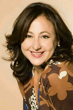 Carmen Machi headshot