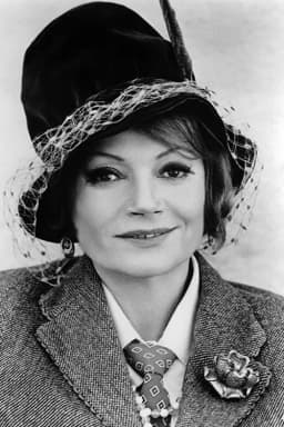 Lila Kedrova headshot