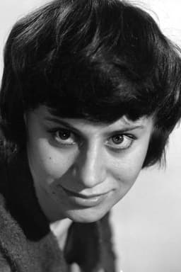 Rita Tushingham headshot