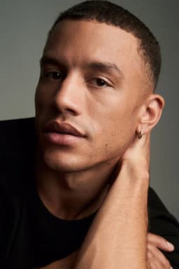 Kadan Well Bennett headshot