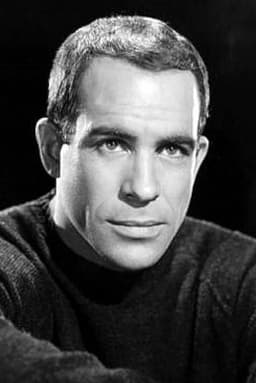 Paul Mantee headshot