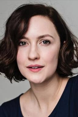 Charlotte Hamblin headshot