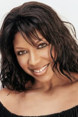 Natalie Cole headshot