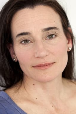 Stephanie Roth Haberle headshot