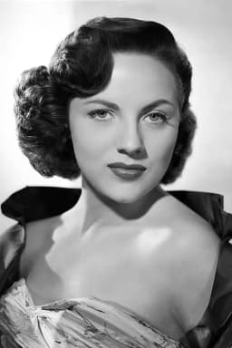Marlo Dwyer headshot