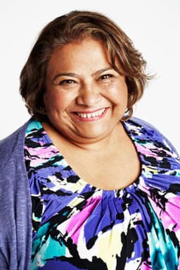 Tonita Castro headshot