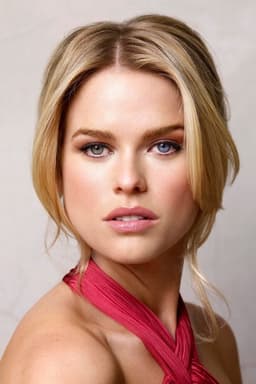 Alice Eve headshot