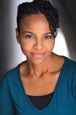 Sharonne Lanier headshot