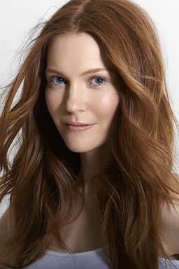 Darby Stanchfield headshot