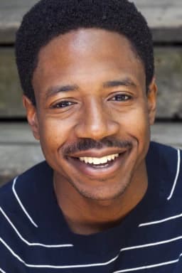 Chris Sandiford headshot
