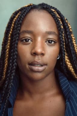 Corinna Brown headshot