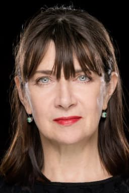 Maureen Beattie headshot