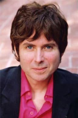 Quinton Flynn headshot