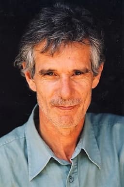 Mario Pardo headshot