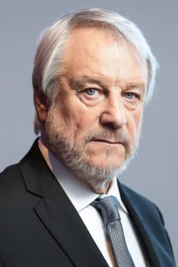 Jorge Marrale headshot