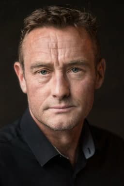 Paul Roe headshot