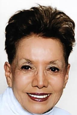 Carla Pinza headshot