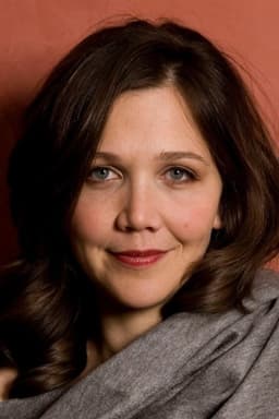 Maggie Gyllenhaal headshot