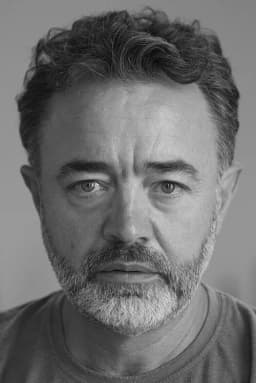 Santi Prego headshot