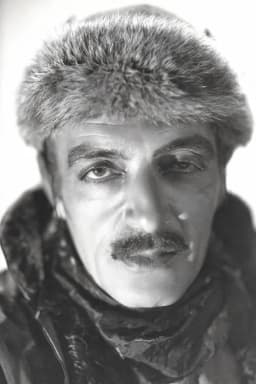 C. Henry Gordon headshot