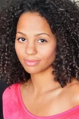 Rachae Amber Thomas headshot