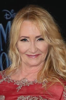 Karen Dotrice headshot