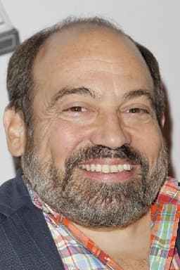 Danny Woodburn headshot
