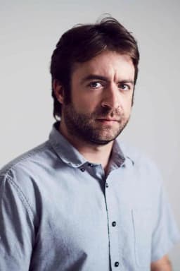 Derek Waters headshot