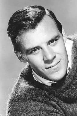 Richard Rust headshot