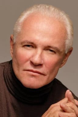 Michael Childers headshot