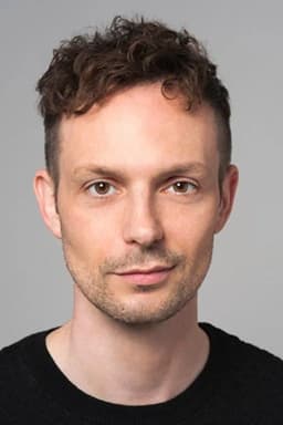 Nigel Pilkington headshot