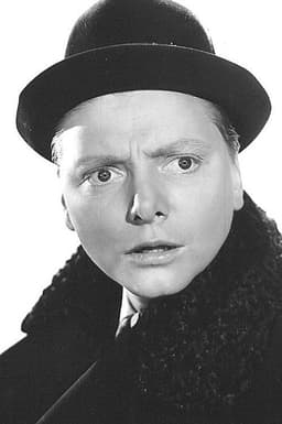 Louis Adlon headshot