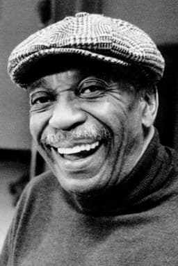 Bill Cobbs headshot