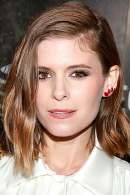 Kate Mara headshot