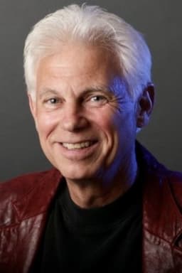 Joey Perillo headshot