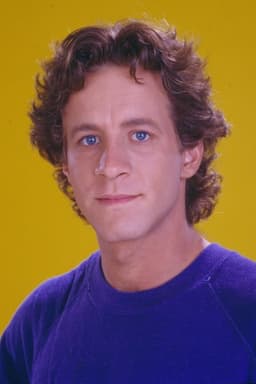 Dan Shor headshot