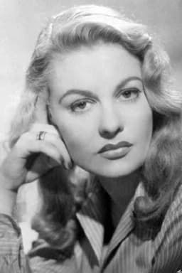 Sally Gray headshot