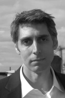 Martin Shakar headshot