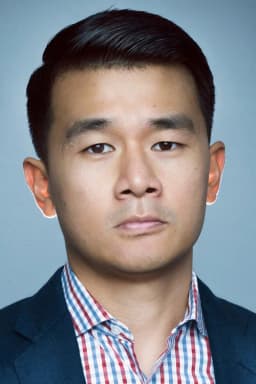 Ronny Chieng headshot