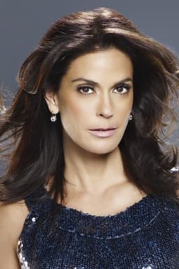 Teri Hatcher headshot