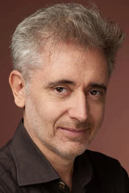 Héctor Díaz headshot