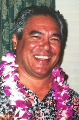 Ray Bumatai headshot