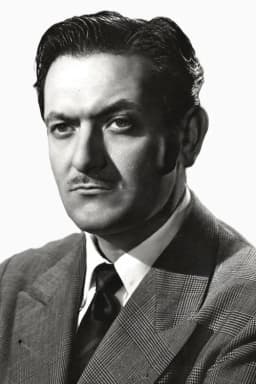Alberto Closas headshot