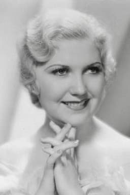 Lucille Lund headshot