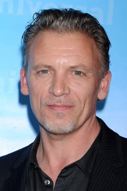 Callum Keith Rennie headshot