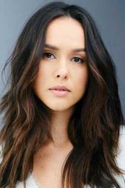 Anna Enger Ritch headshot