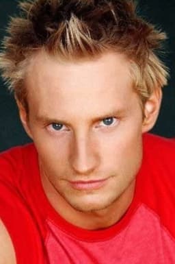 Zakk Moore headshot